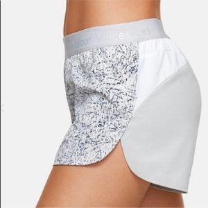 Outdoor Voices lightspeed run shorts in dove frost